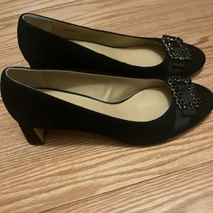 NWT Talbots rhinestone buckle high heel